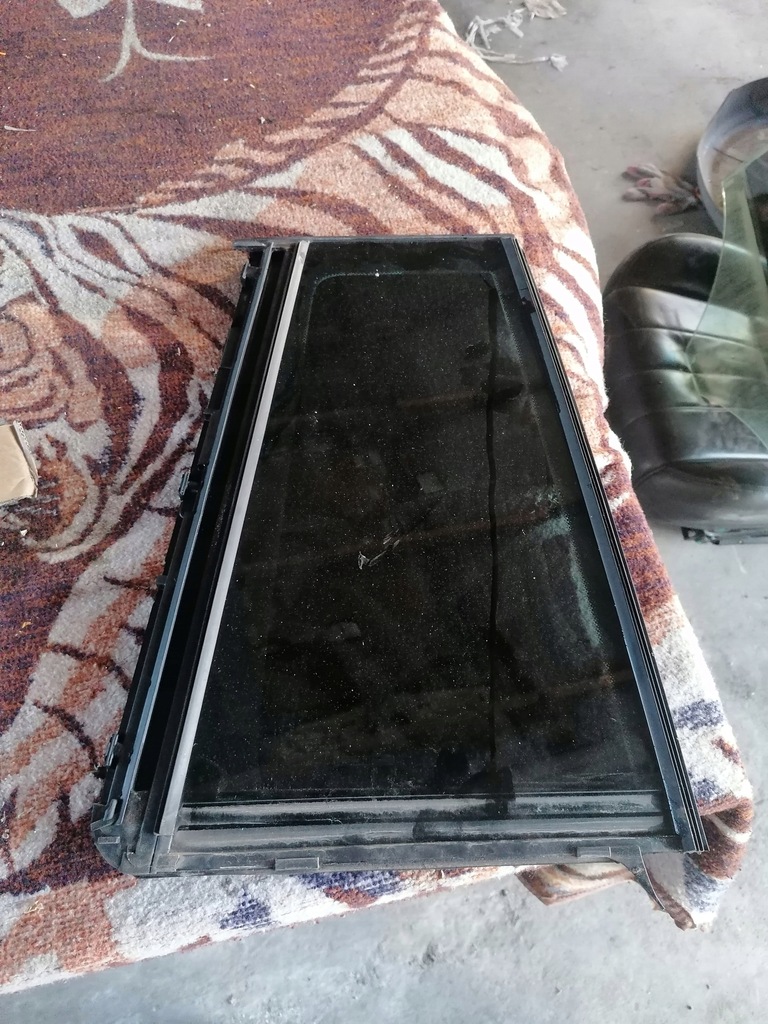 фото №1, Mercedes x166 gl скло двері права задня 13r задня