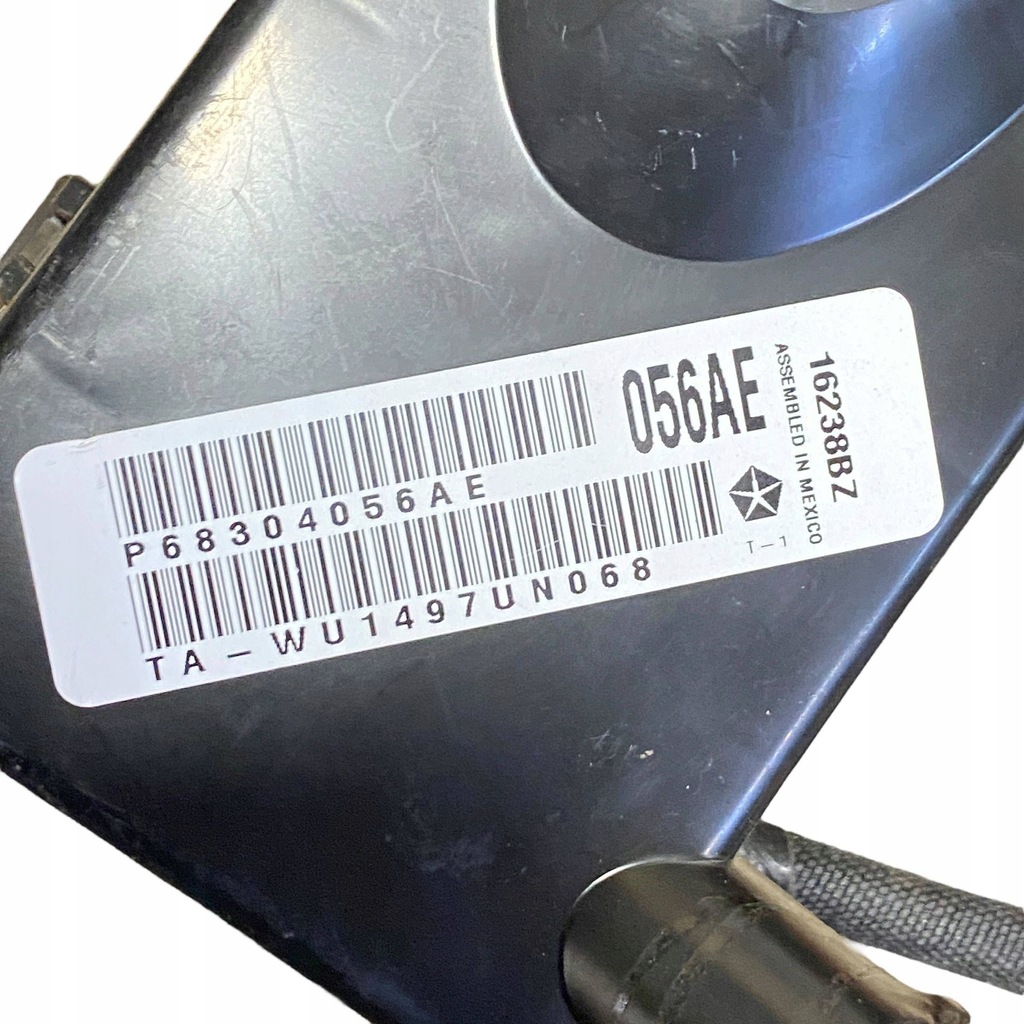 фото №16, Dodge challenger 2017 внутренняя жгут трубопровод