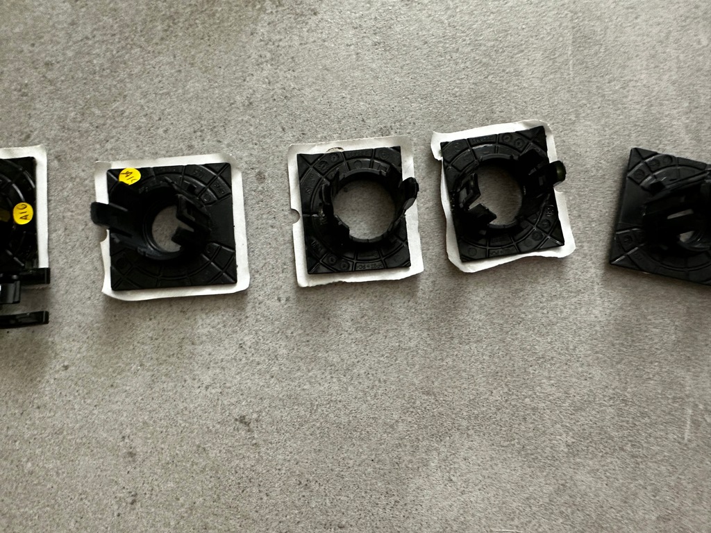 фото №8, Корзина кронштейн pdc задняя 7498371 bmw 5 g30