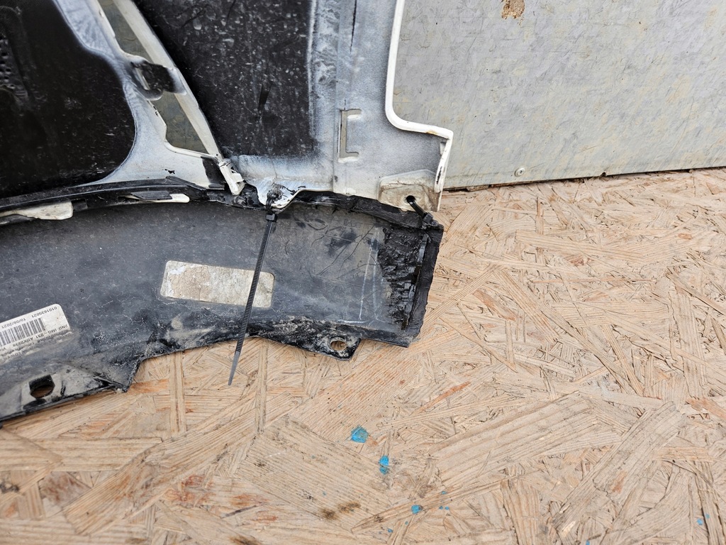 фото №11, Ford mustang mach-e бампер перед передній