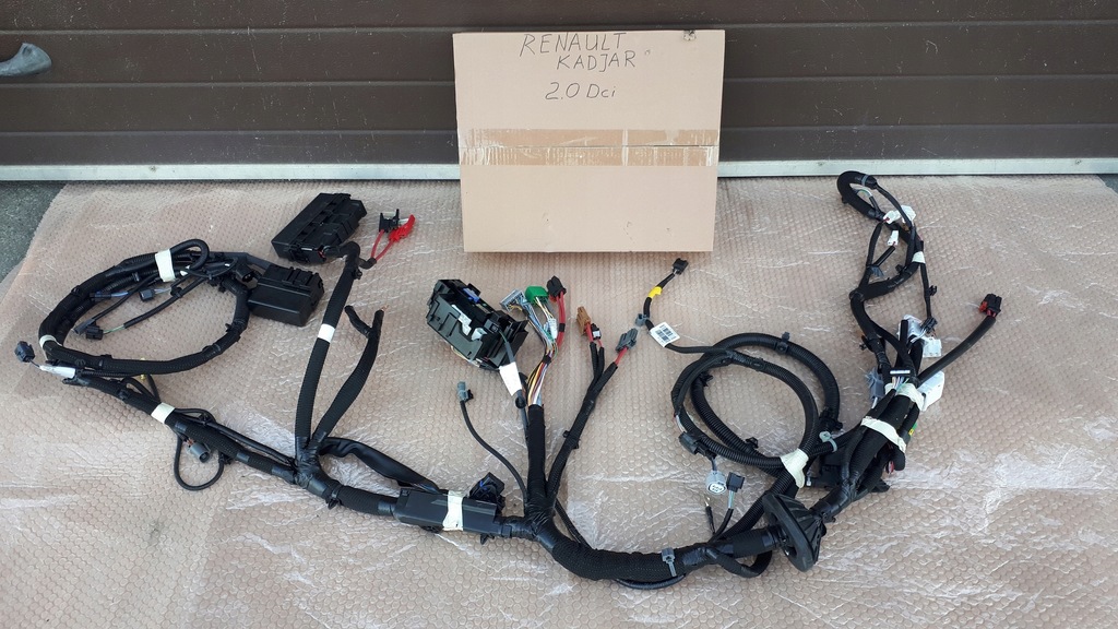 фото №1, Renault kadjar 2,0 dci электропроводка отсек двигателя