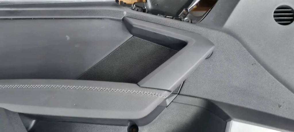 фото №10, S3 8y a3 обшивка дверь левый перед кожа bang olufsen 8y0867103d