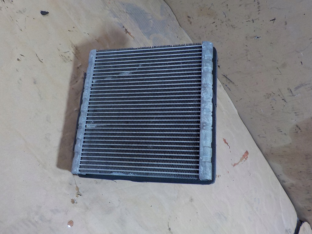 фото №5, Roomster радиатор кондиционера u6217001