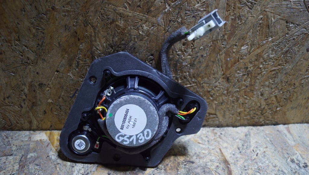 фото №3, Aston martin db11 динамики дверь 800100b06404