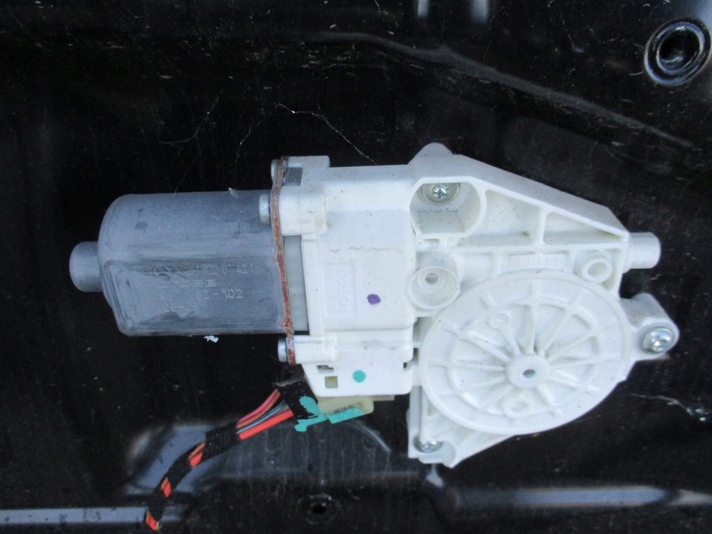 фото №9, Двері лівий перед c197 mercedes w164 ml