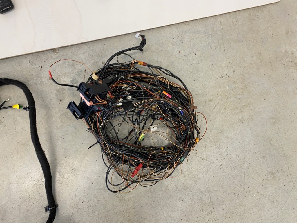 Екран дисплей монітор dvd mercedes s w221 Недорого