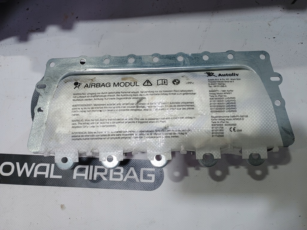 фото №8, Bmw 7 f01 f02 приборная панель консоль подушка безопасности ремни оригинал демонтаж