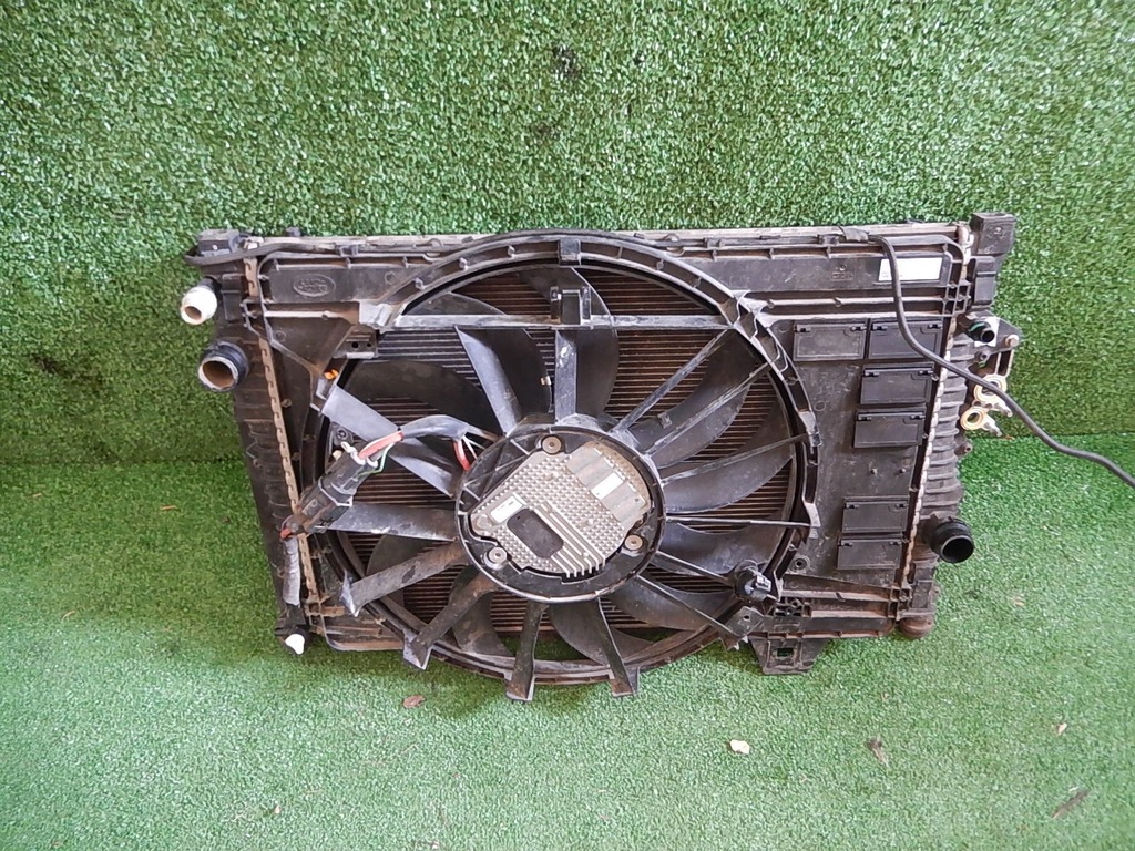 фото №2, Pas передний радиатор комплект evoque lift 2.0 d