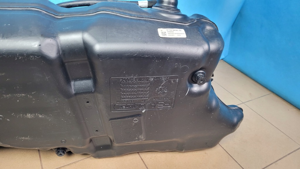 Opel astra l vi gse 1.5d 23r бак топлива 9840239180 универсал Оригинал