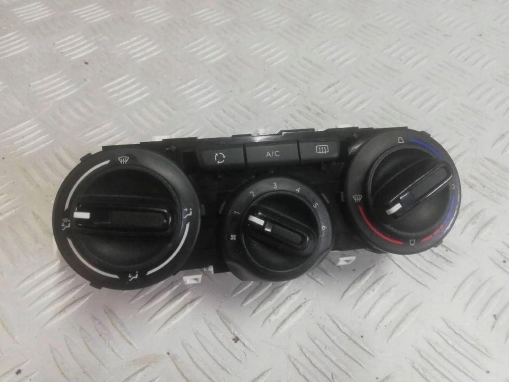 фото №1, Панель обдув кондиционера citroen c3 iii