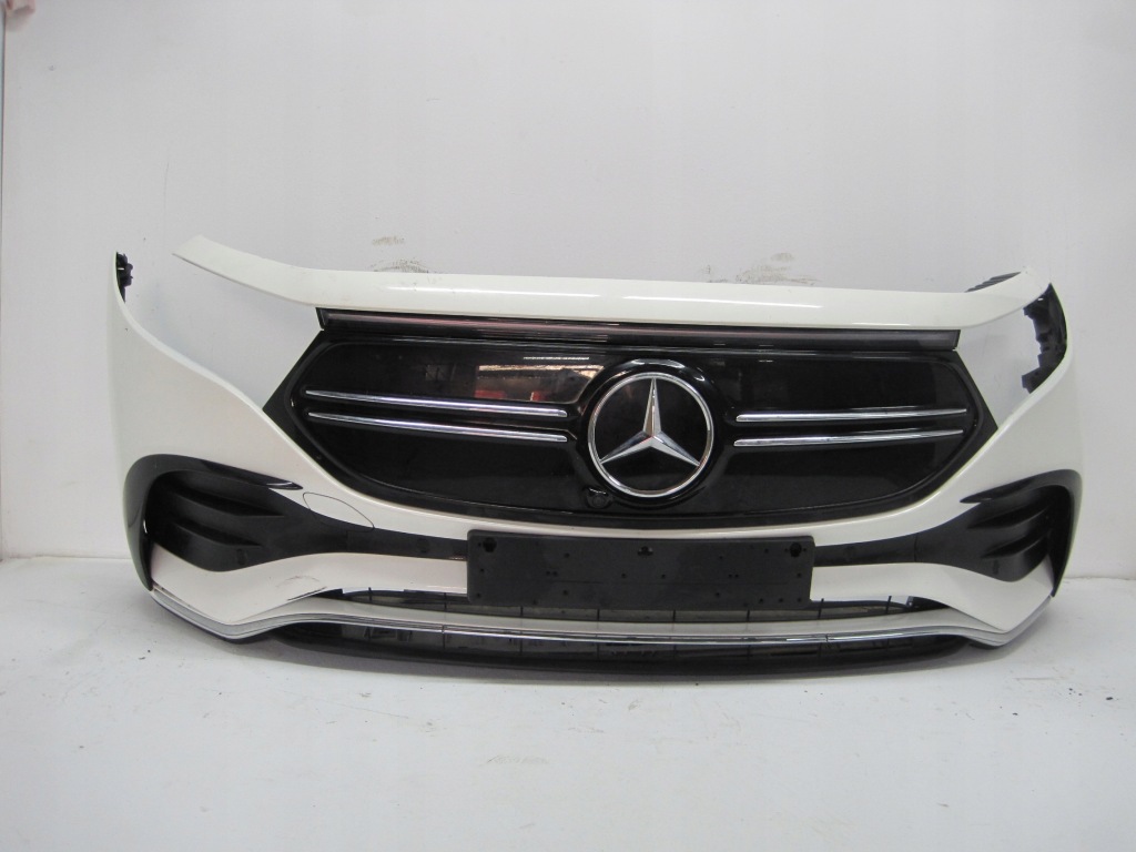 фото №1, Бампер mercedes eqa a243 камера 6 pdc led amg перед передній