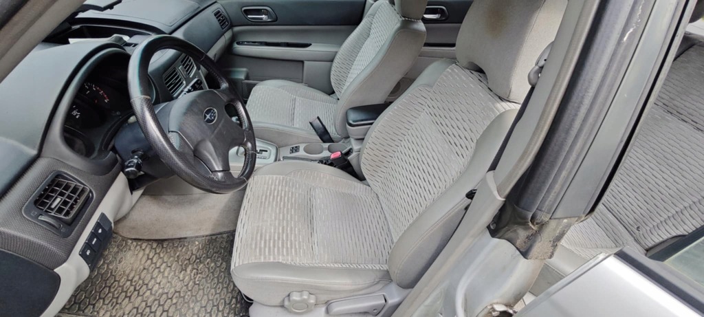 фото №1, Сиденья + заднее сиденье + обшивки kpl subaru forester ii sg
