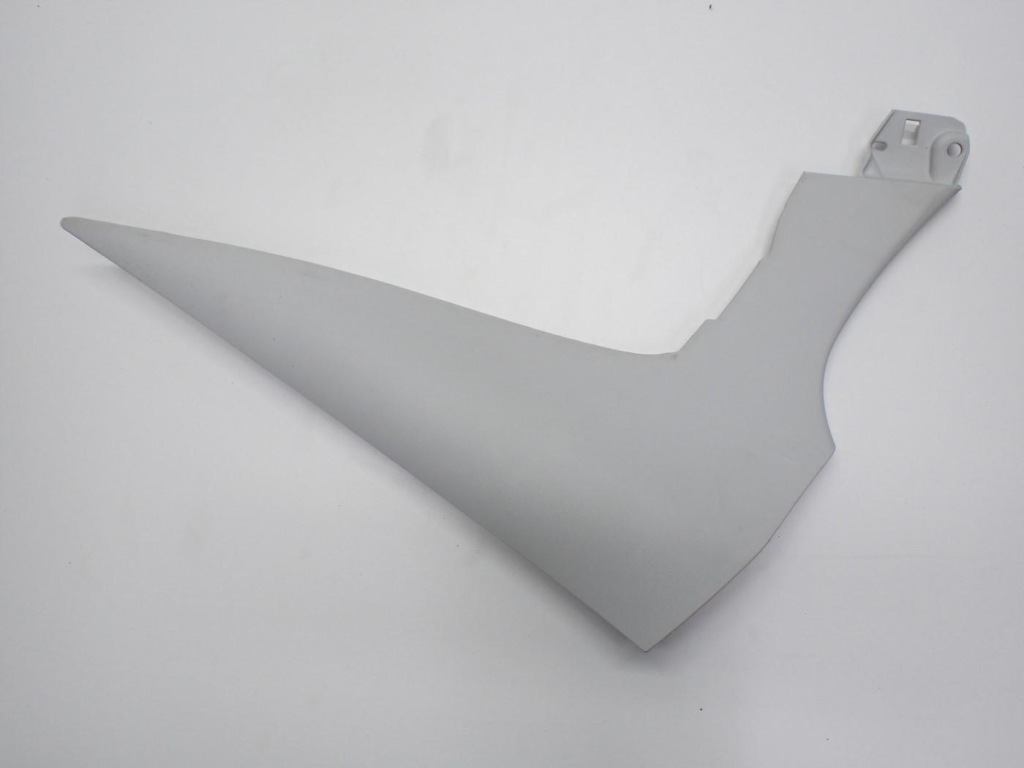 Купити Пластик захист стійка правий задній sedan 07356313530 fiat tipo ii 17r