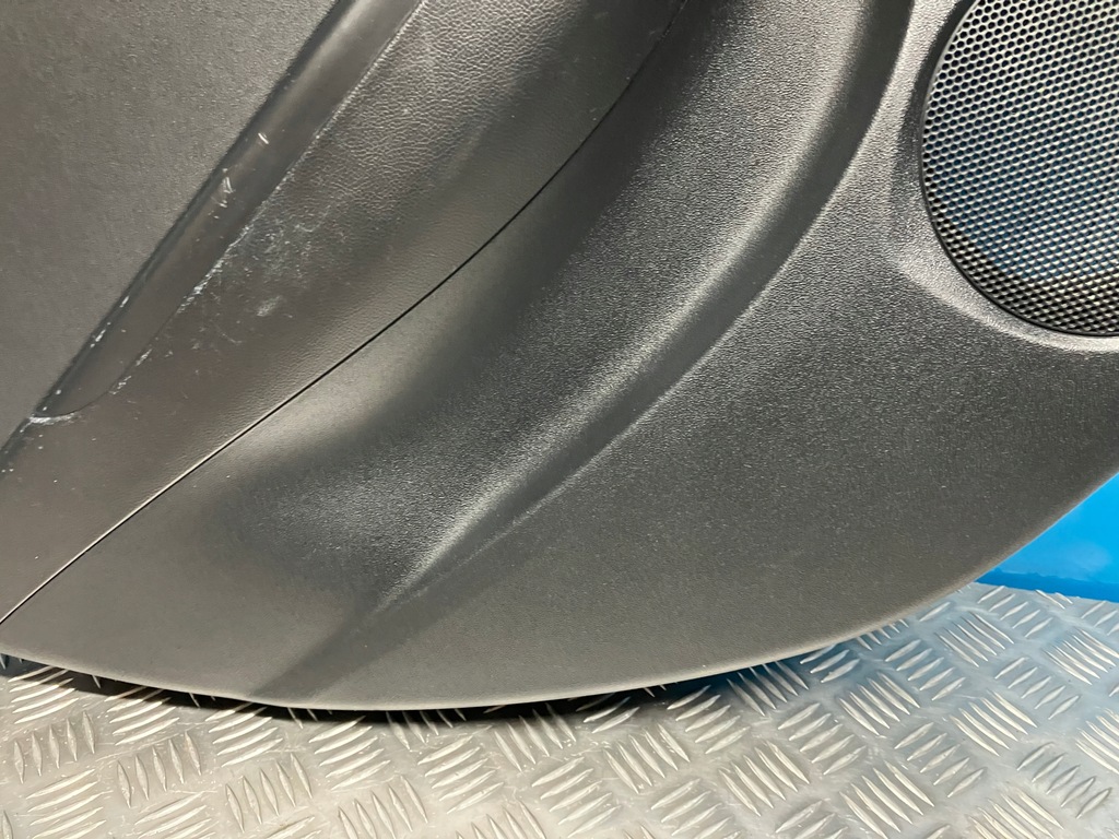 фото №7, Hyundai i20 2012 r обшивка оббивка двері лівий задня ліва 5d