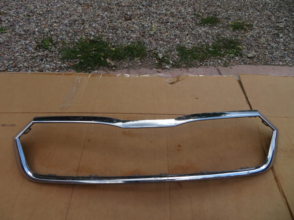 фото №1, Рамка хром решетка skoda octavia iv 4 5e3853761