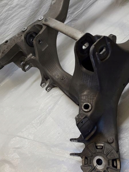 фото №5, Porsche panamera 4.8 подрамник подрамник задняя балка