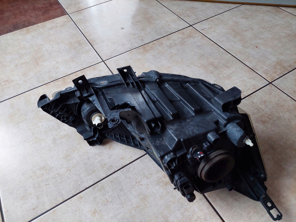 фото №15, Ліва лампа - звичайна - nissan nv200