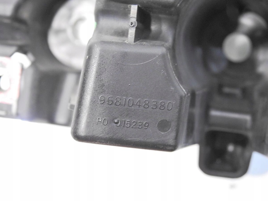 фото №7, Направляющая бампера правый задняя citroen c5 iii kombi