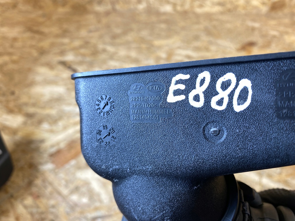 фото №12, Впуск воздухозаборник труба воздуха hyundai i10 iii 28210-g6800 2020-