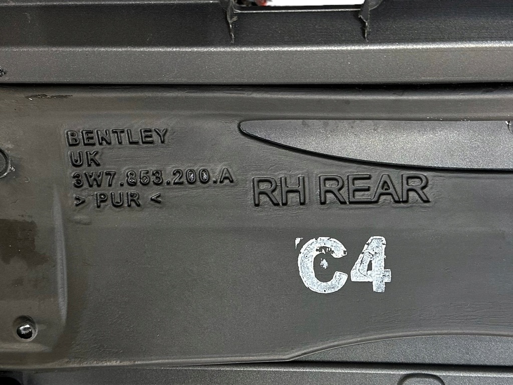 фото №10, Bentley continental gt gtc порог накладка молдинг порог rh 3w8853852n