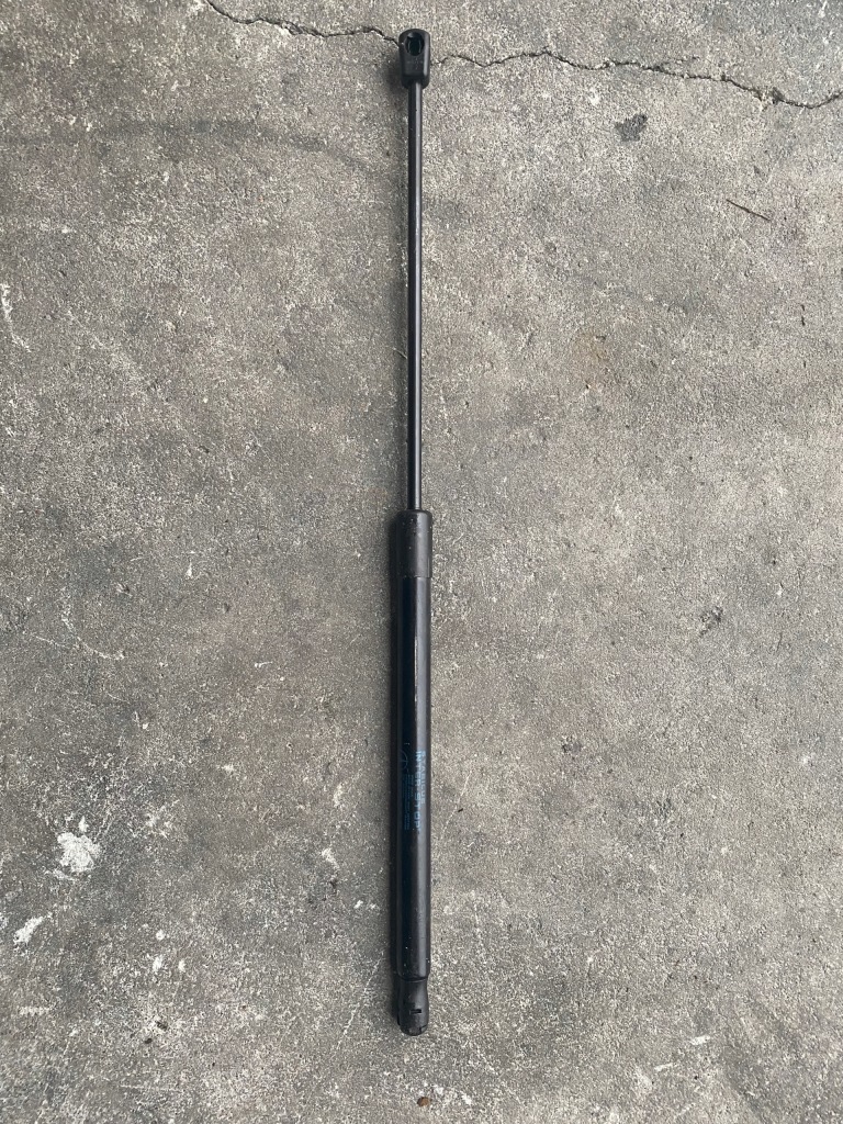 Купити Mercedes amg gt привід капот a1979800264