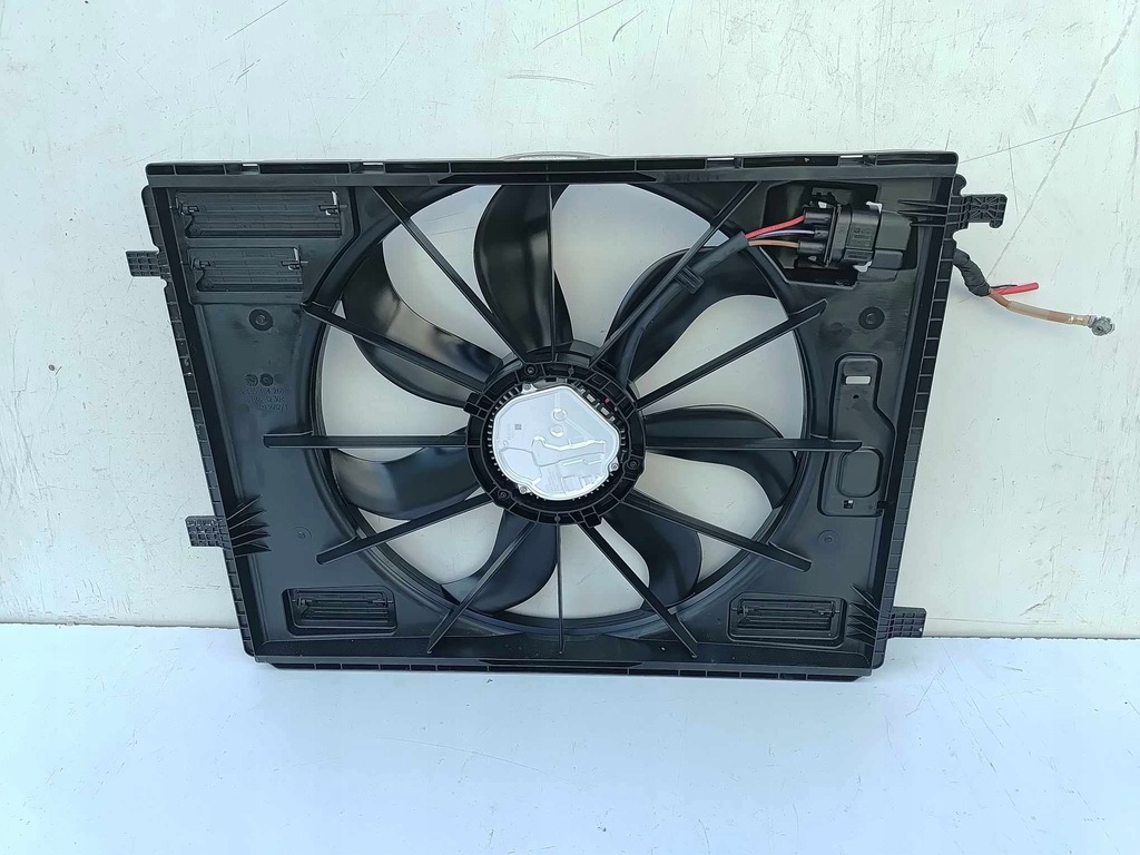 фото №5, Mercedes c klasa w206 вентилятор радиатор 0999060202 3425