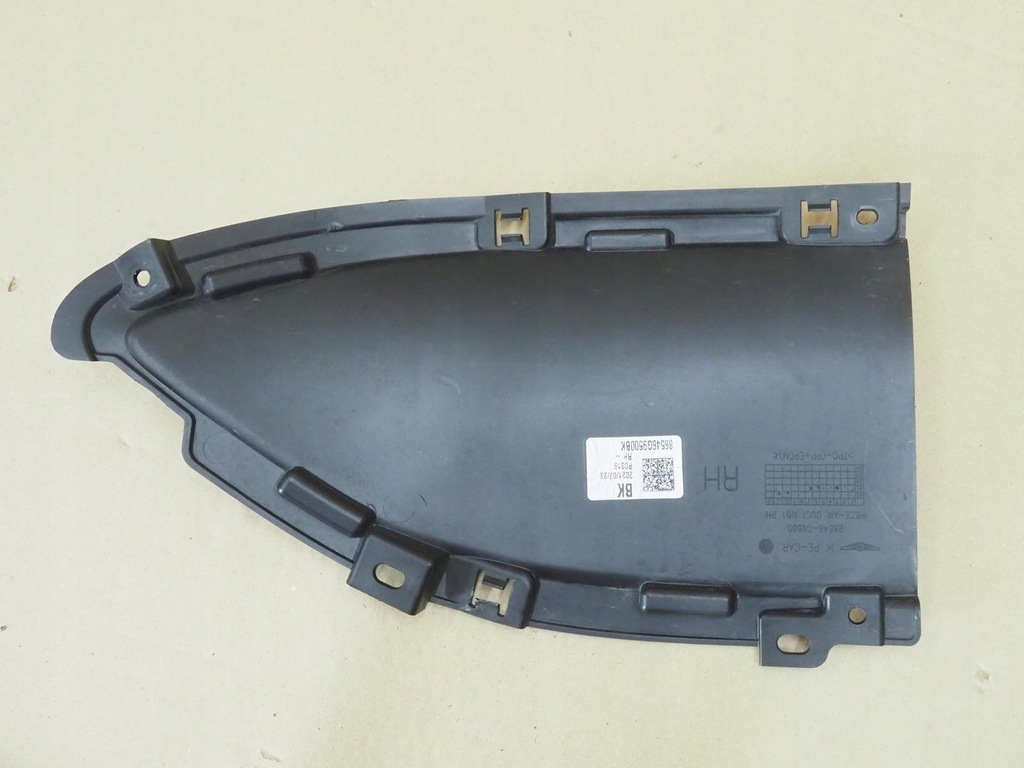 фото №11, Hyundai genesis g70 lift 21- 86546-g9500 заглушка перед права