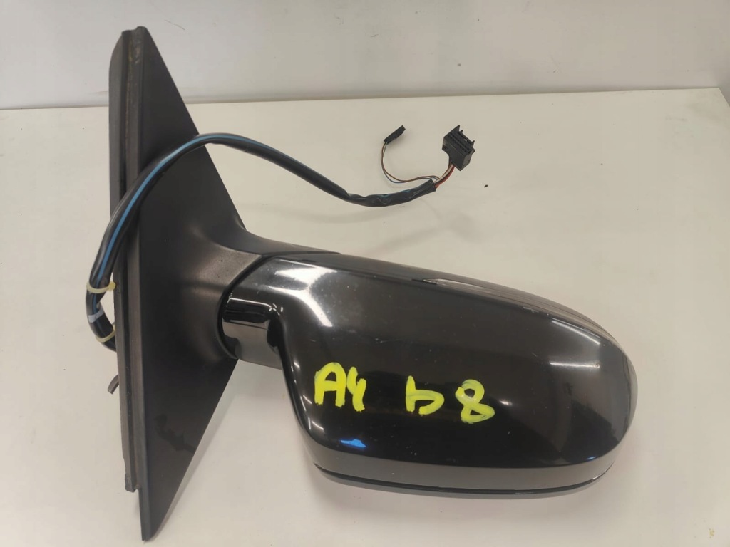 фото №1, Audi a4 b8 дзеркало праве перед 6+2 pin