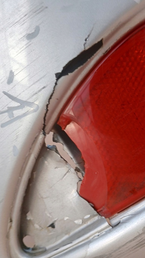 фото №9, Lexus is 220 is250 sedan бампер задня 1g1