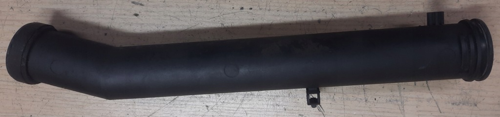 Vw skoda audi патрубок труба шланг води 032121065d Ціна