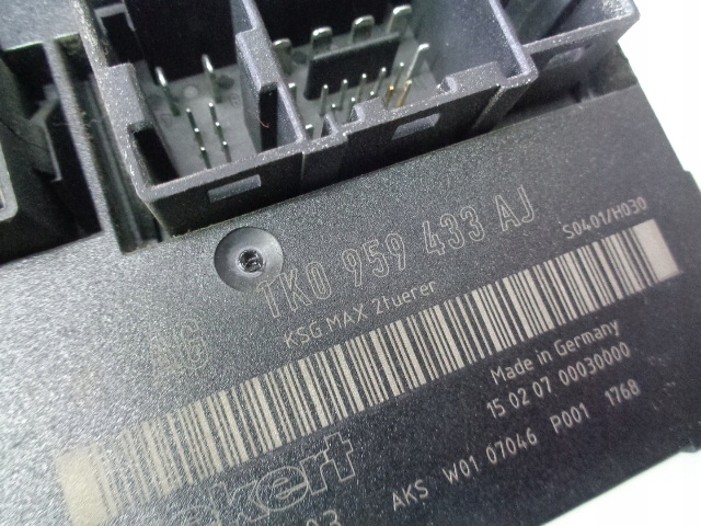 фото №8, Набір стартовий vw golf v 3 двері 2.0 tdi 2007 rok