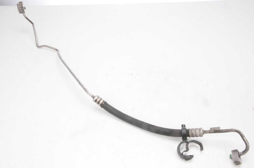 фото №4, Maserati quattroporte v 4.2 шланг кондиционера