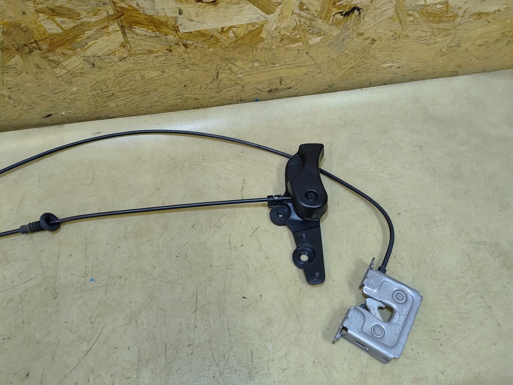 фото №5, Bmw e91 e90 трос замок ручка капот