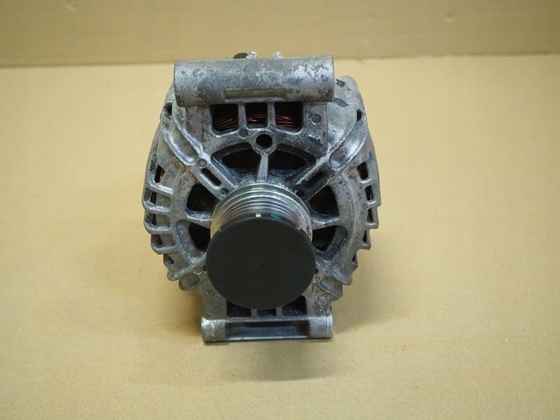 фото №1, Генератор peugeot 308 ii t9 1.6 thp