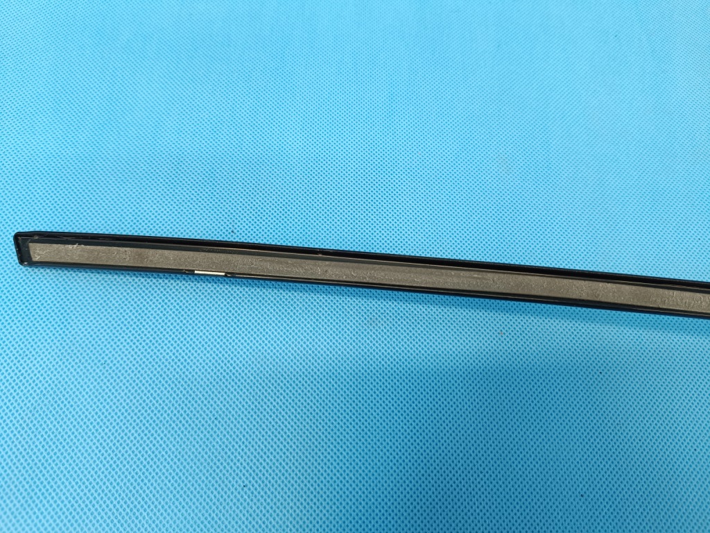 фото №10, Skoda superb 3 combi 2.0tfsi 4x4 2018r молдинг декоративна правий задня black piano