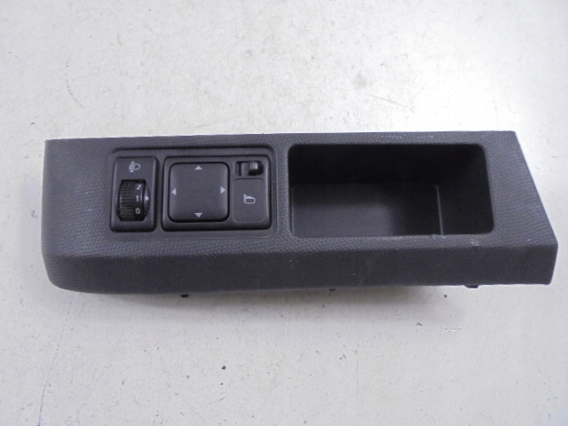 фото №10, Nissan micra k12 переключатель зеркал + панель рамка 03-07 5d 68485ax700