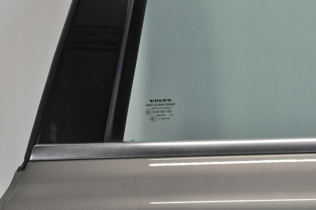 фото №6, Volvo v70 iii дверь левый задняя задние kombi 484-16 полный