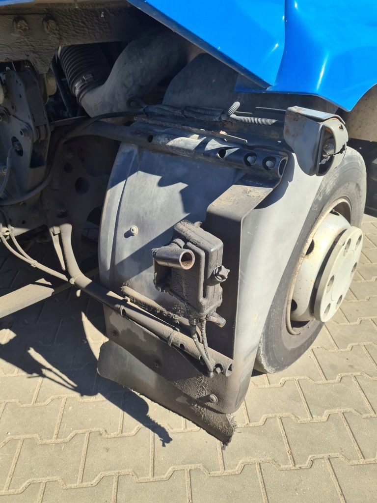 фото №1, Крила правий kompletny підкрилок кронштейн renault midlum dxi колеса 17,5