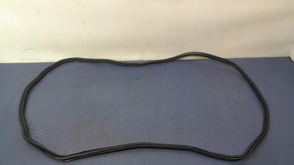 фото №1, Bmw 3 f34 gt прокладка крышки багажника 7295599