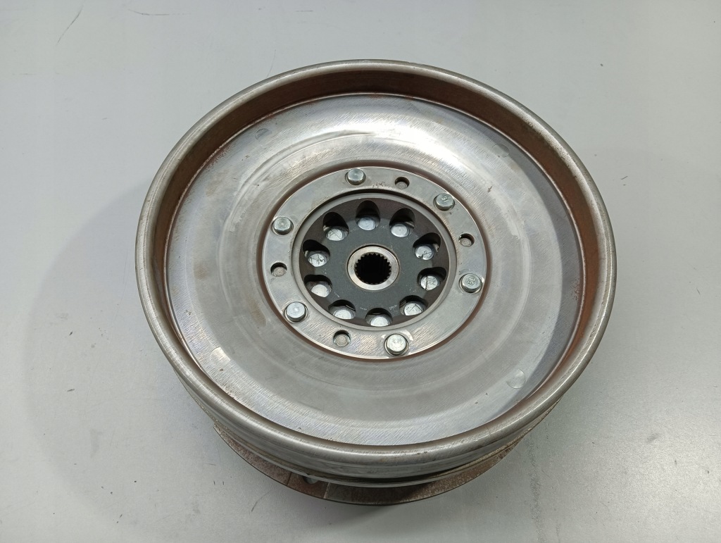 Купить Колесо двухмассовый audi a4 a5 2.0 tdi ock105317f