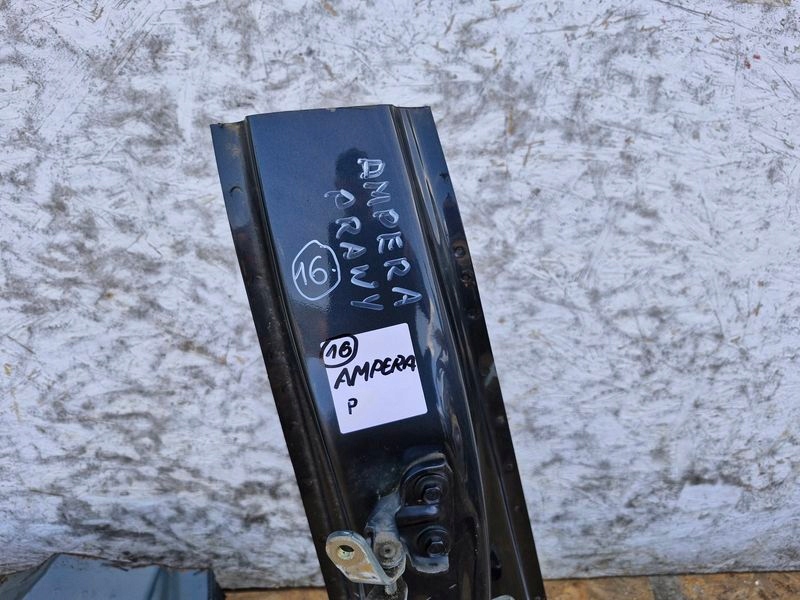 фото №2, Opel ampera поріг bok правий блок двигуна b обшивка