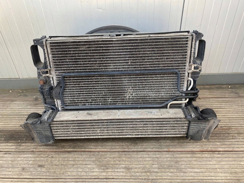 фото №1, Mercedes e w211 3.2 cdi комплект pas радиатор радиатор вентилятор 850w