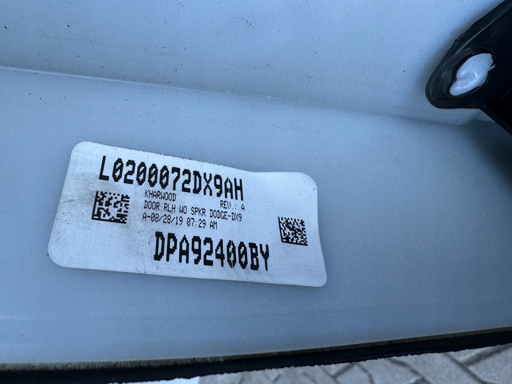 фото №8, Dodge charger srt задній лівий обшивка двері 2015+