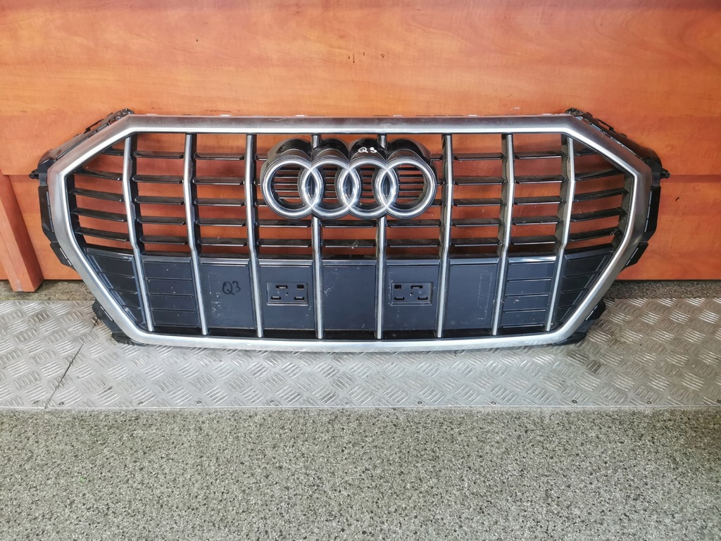 фото №1, Audi оригинальный номер 83a853651c решётка радиатора решётка радиатора