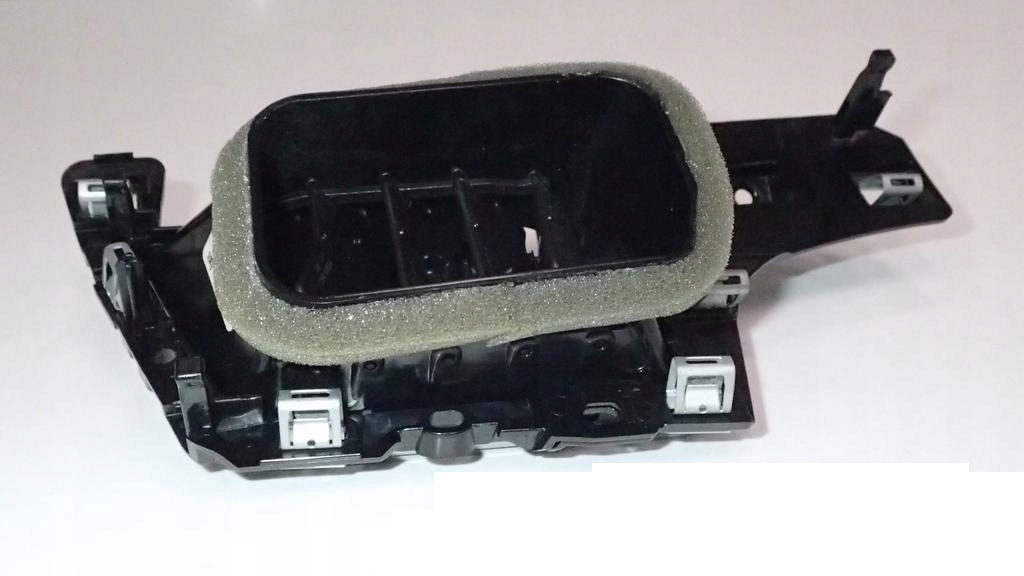 фото №9, Решётка обдув воздуха audi a8 d4 4h 4h1820901c