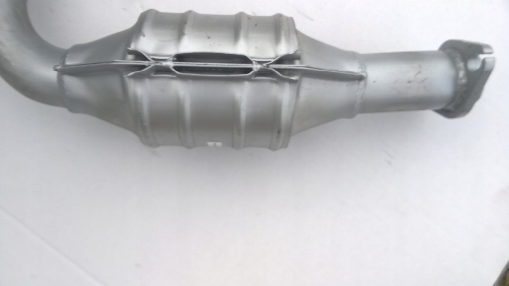 фото №1, Renault thalia 1.4 гаситель zastępujący катализатор воздуховод