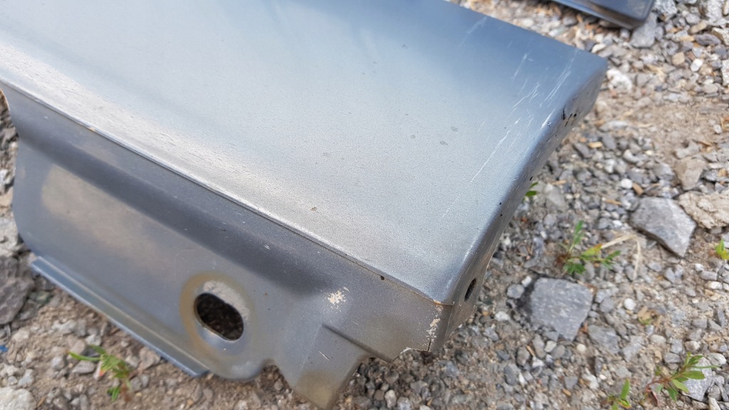 фото №12, Mercedes w203 молдинг порог левая правая 747