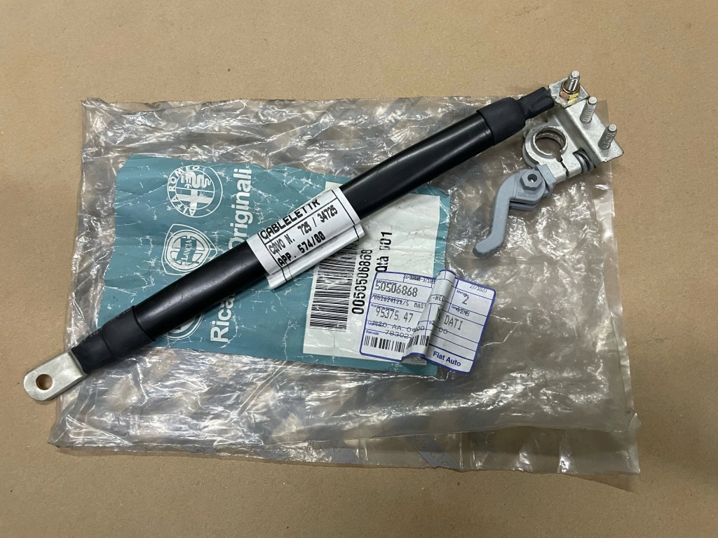 фото №1, Alfa romeo 166 кабель шланг массовый аккумулятор с клемма автоматическая новый