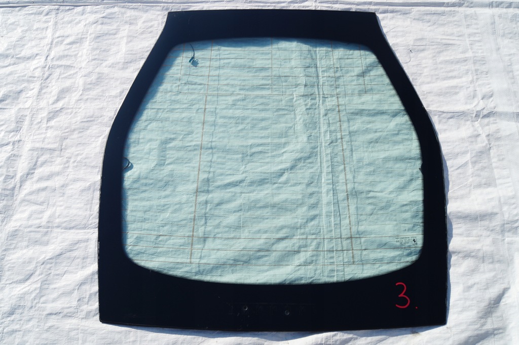 фото №1, Стекло кузовная задняя задняя ferrari 812 superfast