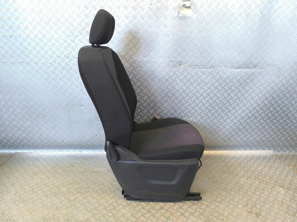 фото №9, Fiat doblo iii 2022-2024 сиденье правый пассажира europa